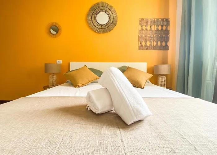 Giallomango In Appartement *